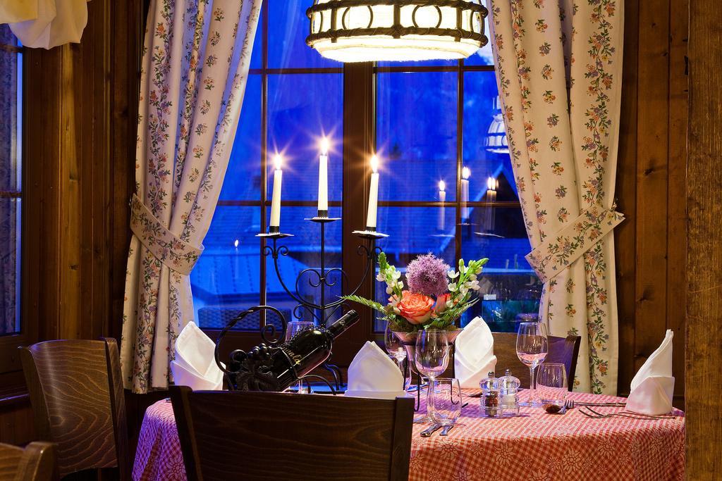 Hotel Aux Mille Etoiles Salvan Eksteriør bilde